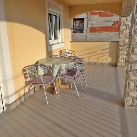 Apartman Anka *